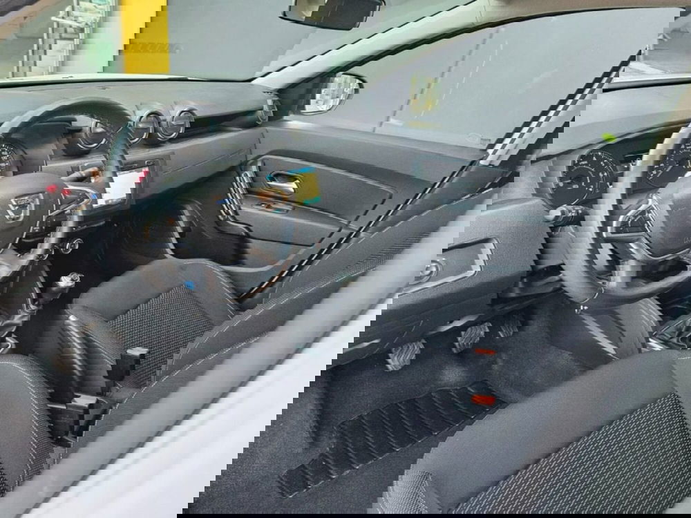 Dacia Duster usata a Foggia (10)