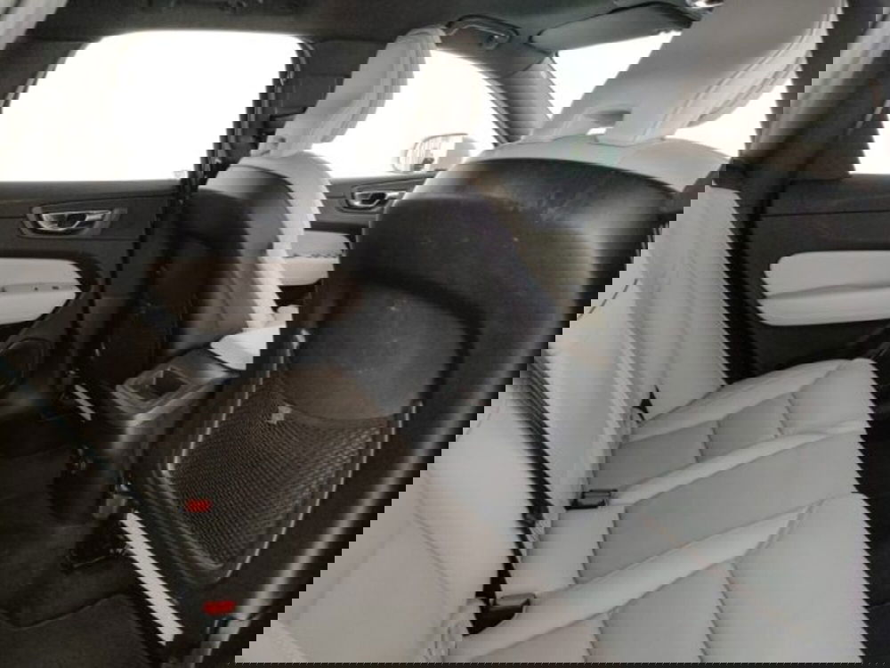 Volvo XC60 usata a Modena (9)