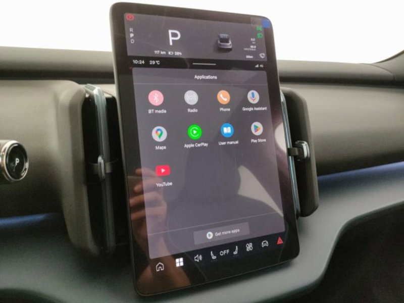 Volvo EX30 Cross Country nuova a Modena (12)