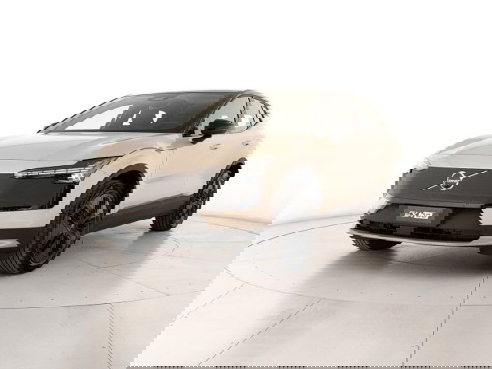 Volvo EX30 Cross Country nuova a Modena (2)