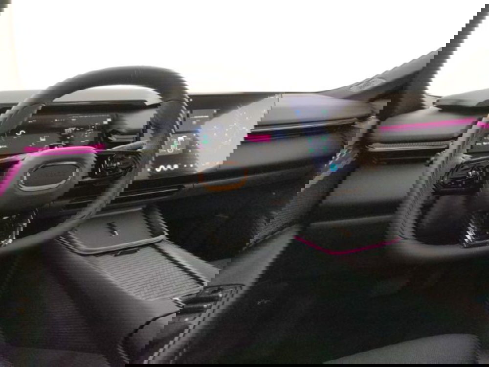 Lynk & Co 08 nuova a Modena (13)