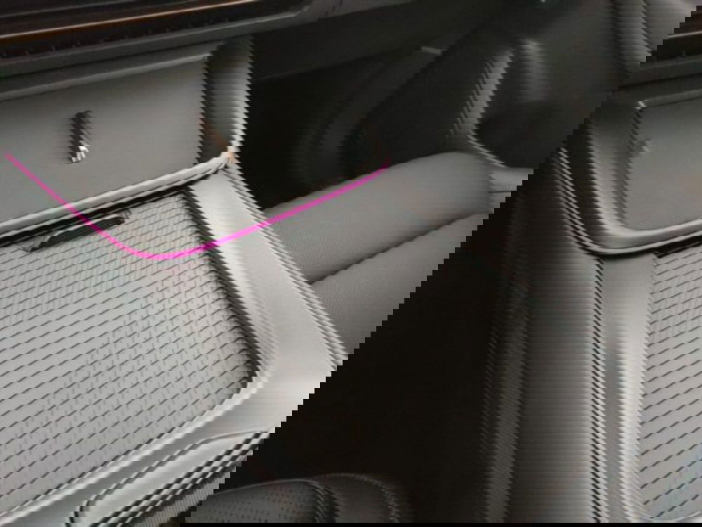 Lynk & Co 08 nuova a Modena (19)