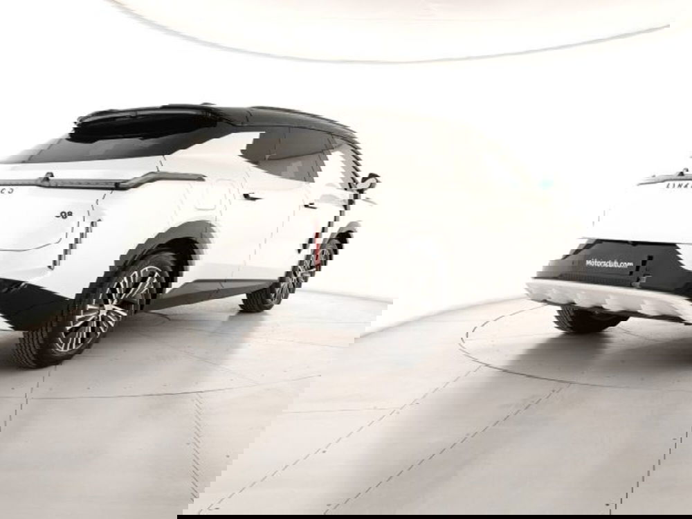 Lynk & Co 08 nuova a Modena (4)