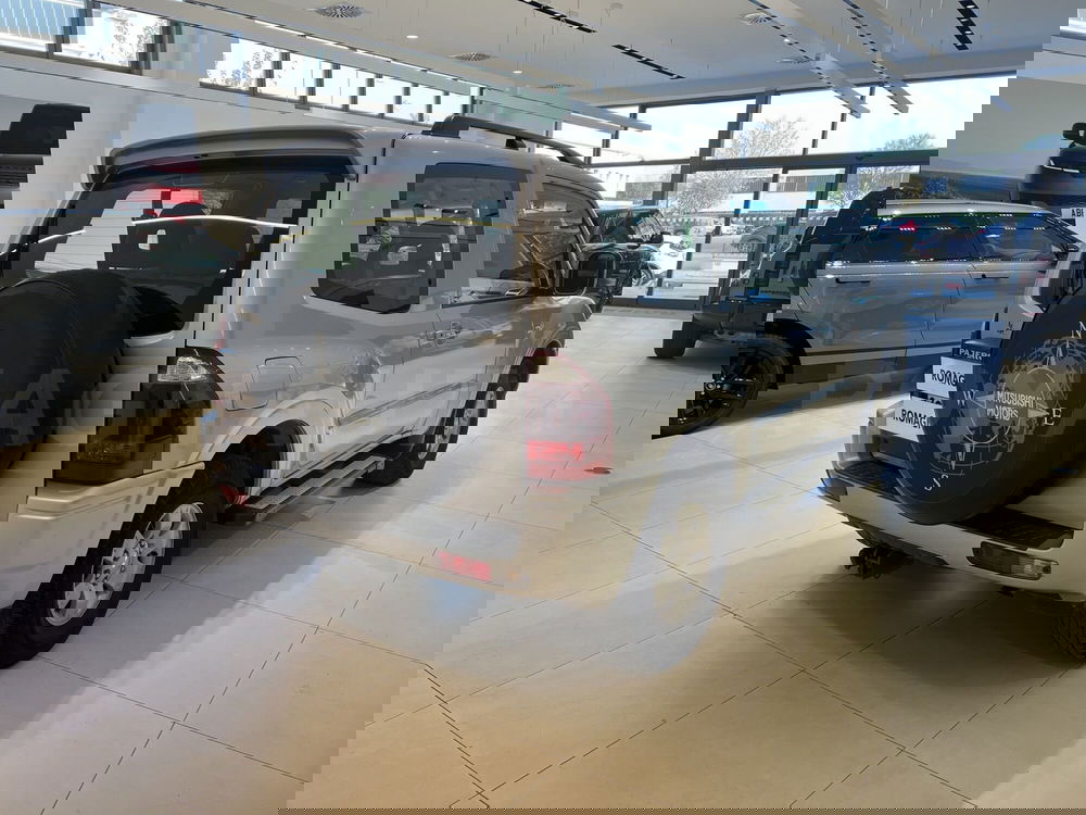 Mitsubishi Pajero usata a Forlì-Cesena (6)