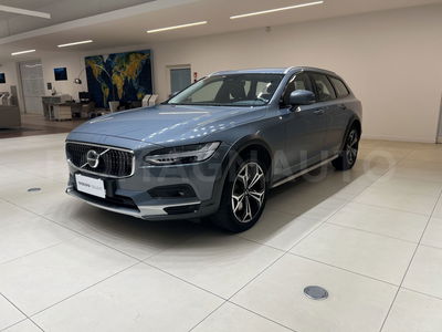 Volvo V90 Cross Country B5 (d) AWD automatico Core del 2022 usata a Forli&#039;