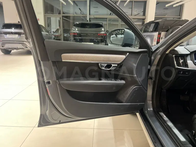 Volvo V90 Cross Country usata a Forlì-Cesena (12)