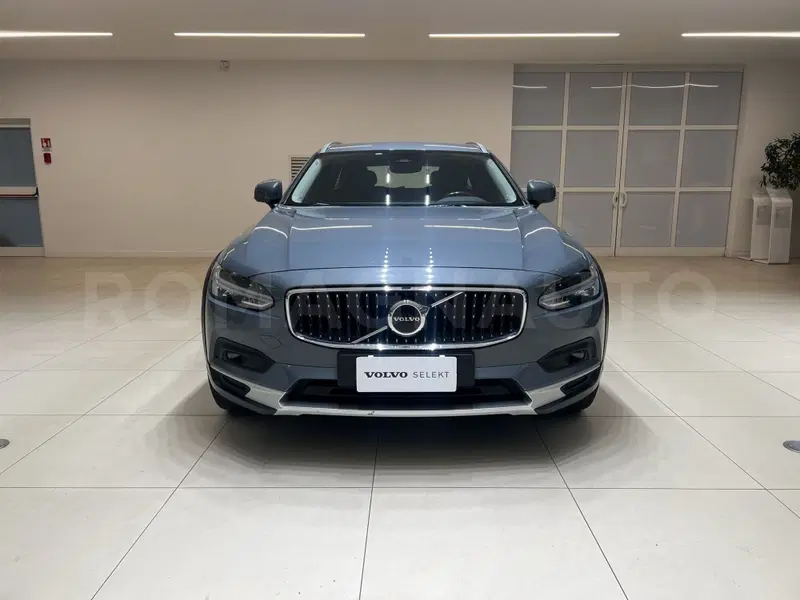 Volvo V90 Cross Country usata a Forlì-Cesena (2)