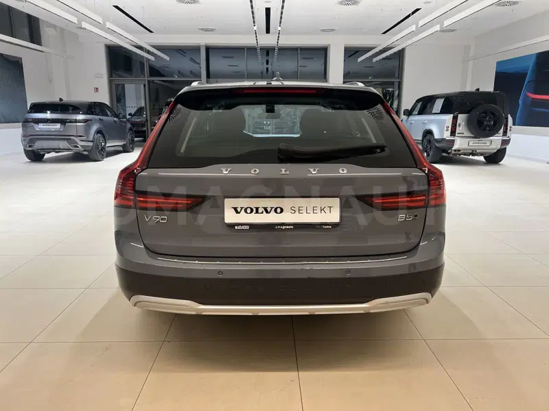 Volvo V90 Cross Country usata a Forlì-Cesena (6)