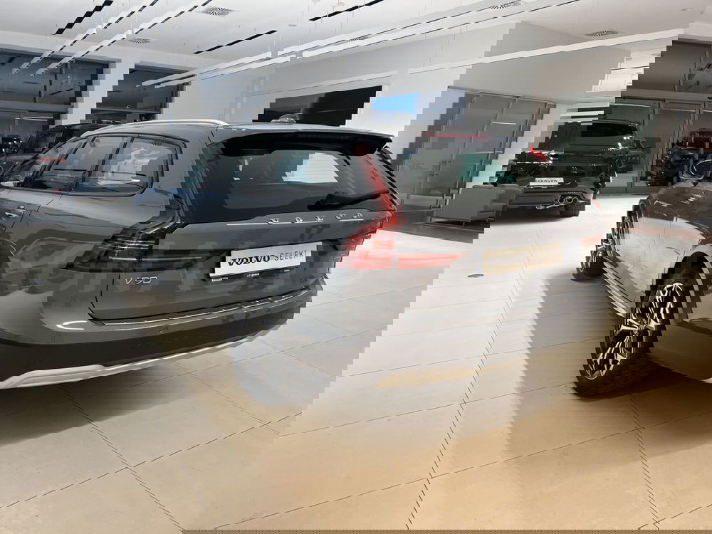 Volvo V90 Cross Country usata a Forlì-Cesena (7)