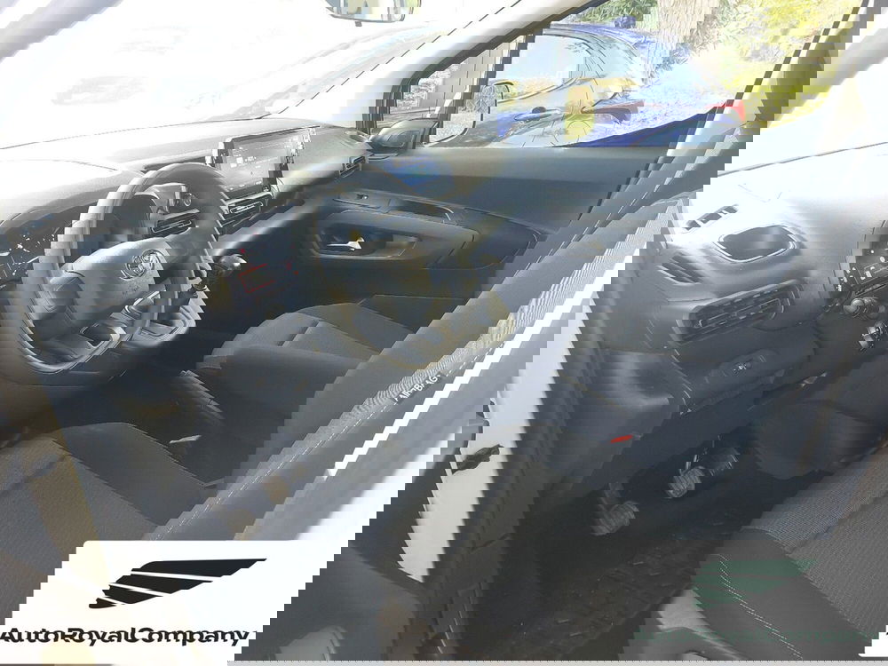 Toyota Proace City Verso nuova a Roma (11)