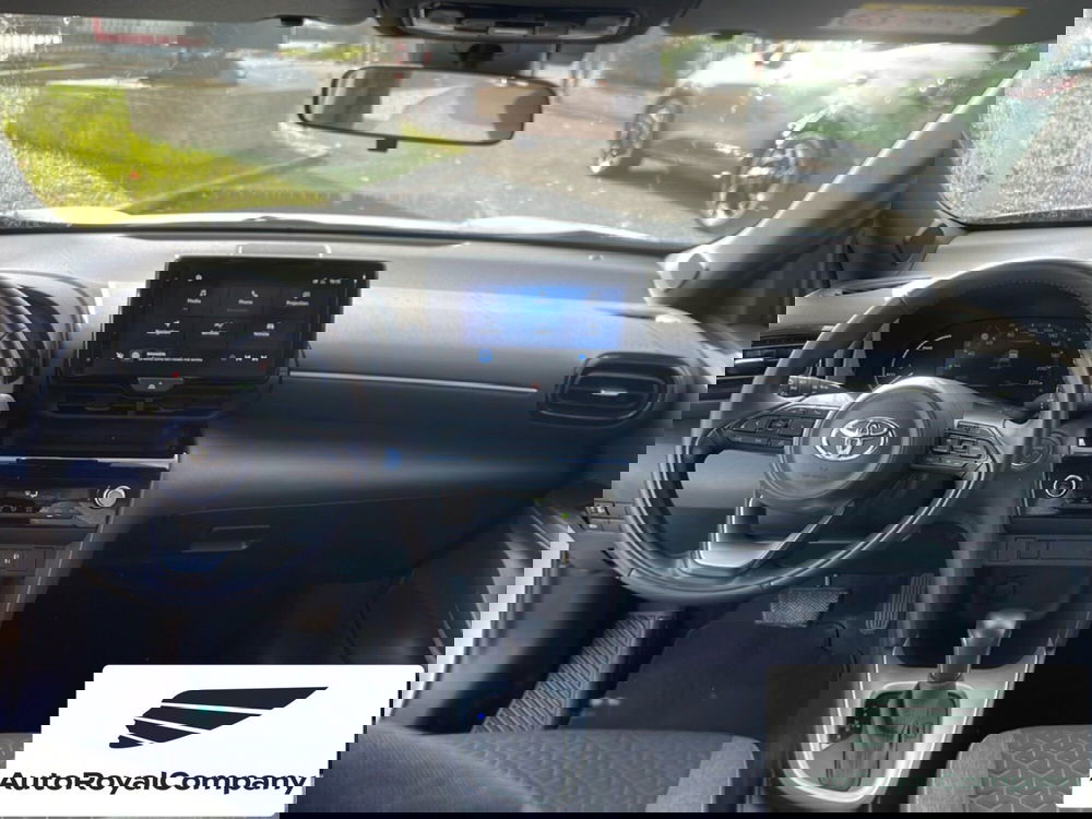 Toyota Yaris Cross usata a Roma (12)