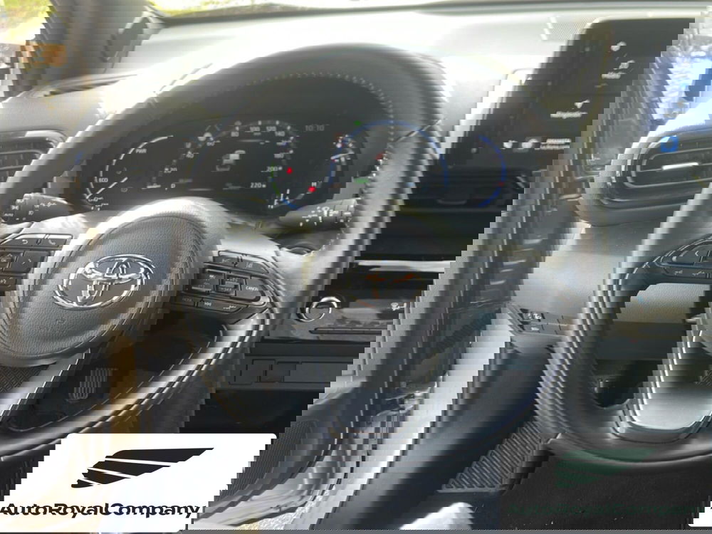 Toyota Yaris Cross usata a Roma (13)