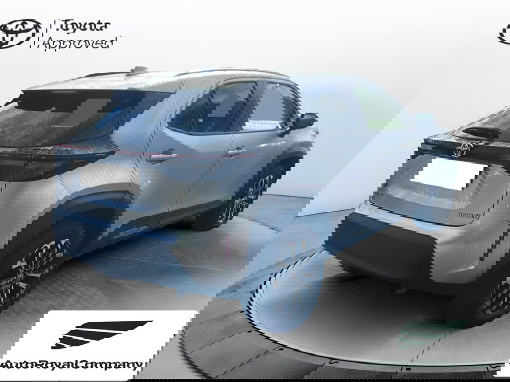 Toyota Yaris Cross usata a Roma (6)