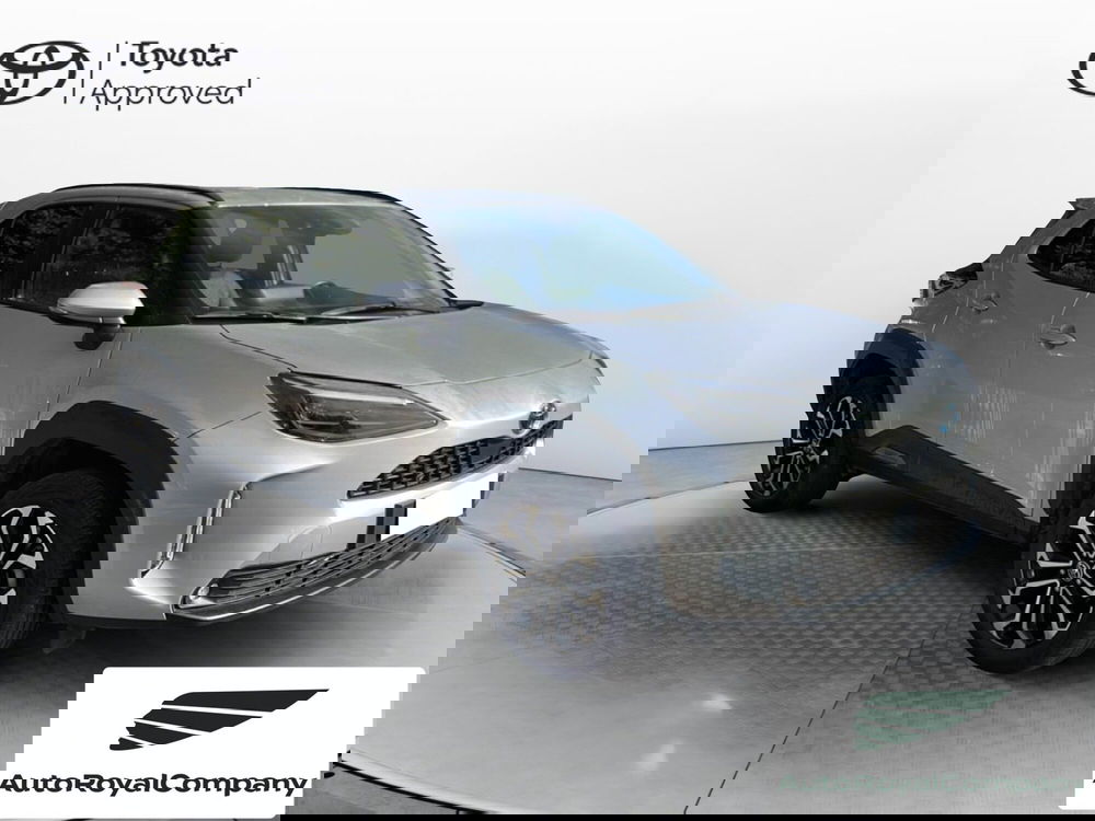 Toyota Yaris Cross usata a Roma (8)