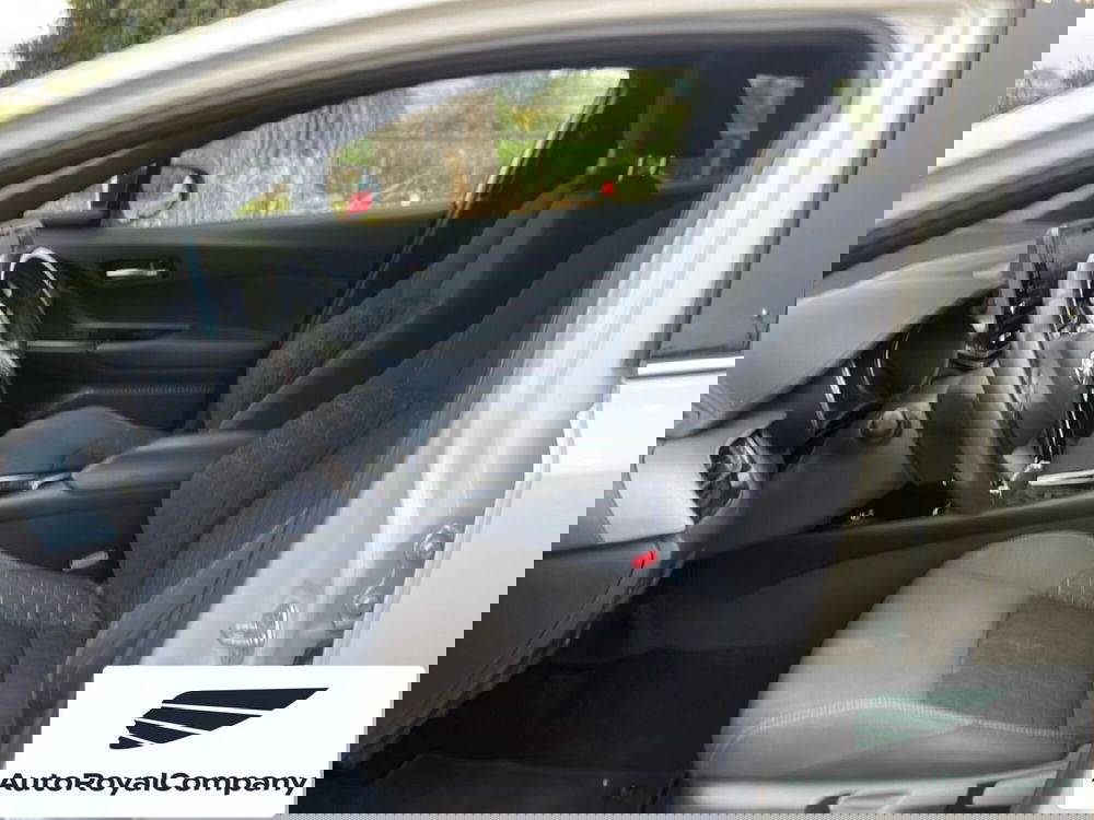 Toyota Toyota C-HR usata a Roma (10)