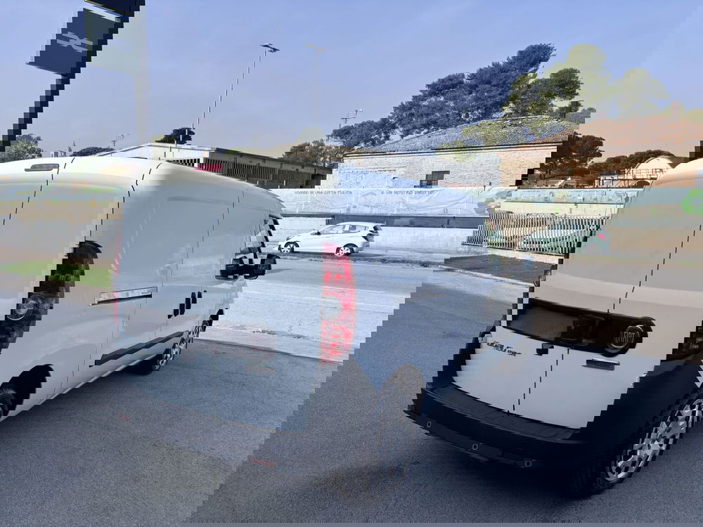 Fiat Doblò Furgone usata a Ancona (5)