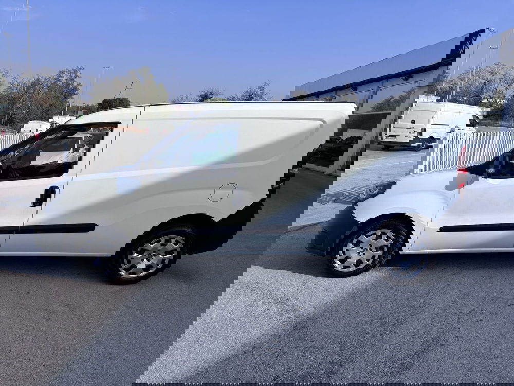 Fiat Doblò Furgone usata a Ancona (8)