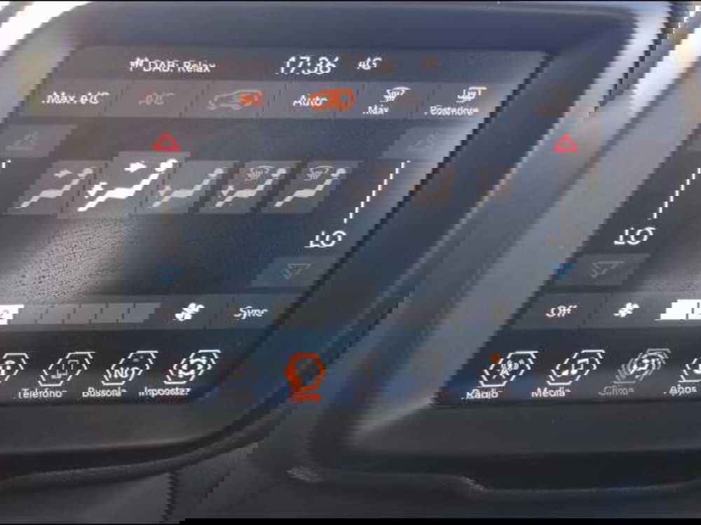 Jeep Renegade usata a Latina (16)