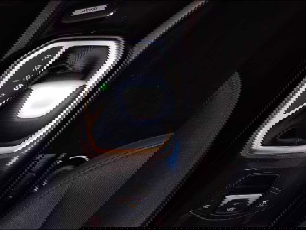 Jeep Renegade usata a Latina (20)