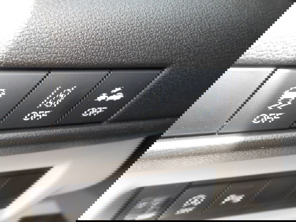 Suzuki Swift nuova a L'Aquila (12)