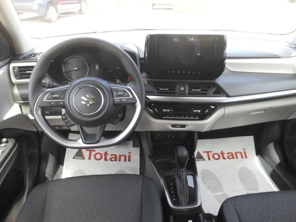 Suzuki Swift nuova a L'Aquila (15)
