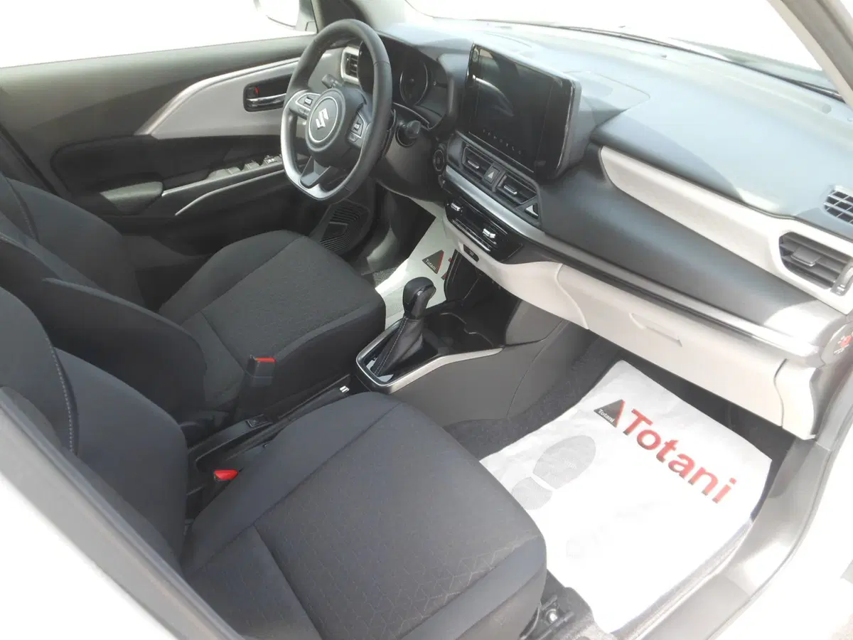 Suzuki Swift nuova a L'Aquila (16)