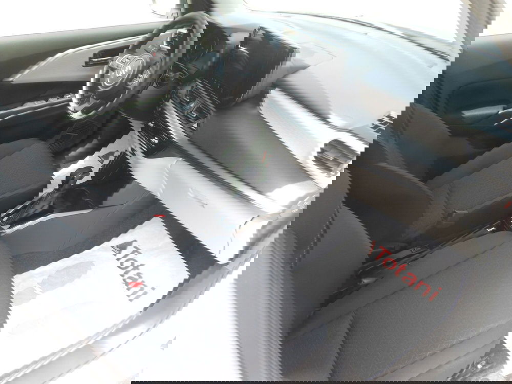 Suzuki Swift nuova a L'Aquila (16)