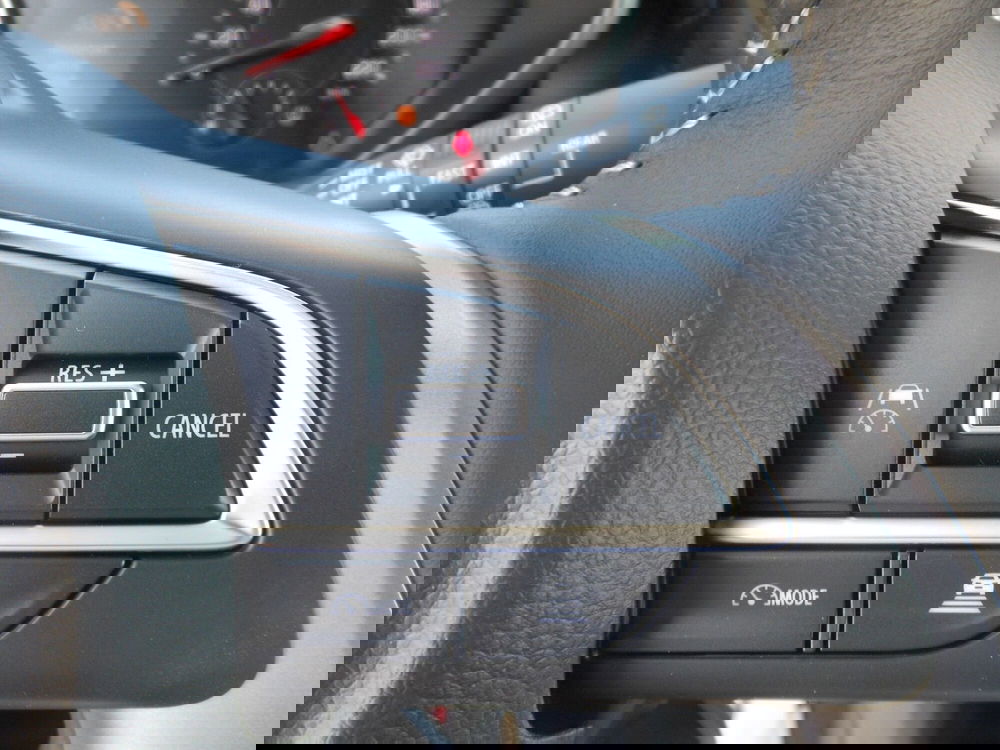 Suzuki Swift nuova a L'Aquila (17)