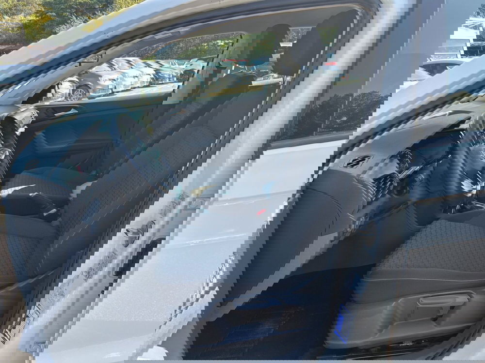 Volkswagen T-Cross usata a Latina (14)