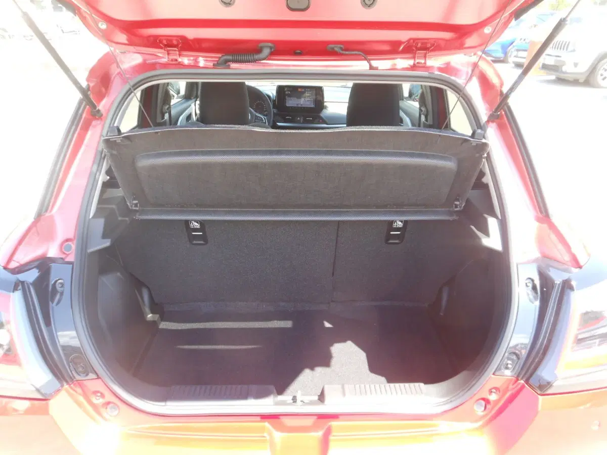 Suzuki Swift nuova a L'Aquila (20)