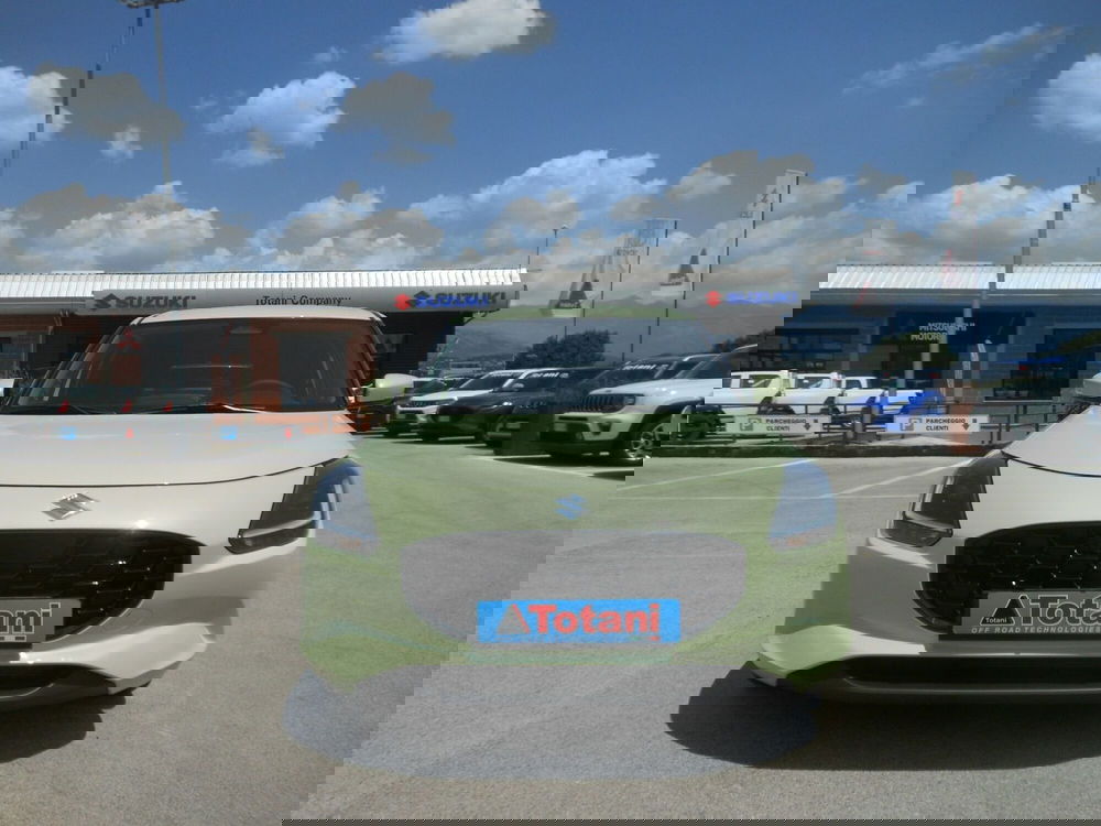 Suzuki Swift nuova a L'Aquila (13)