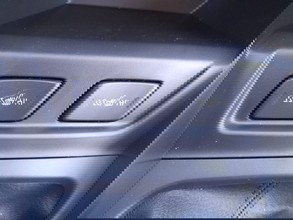 Suzuki Vitara nuova a L'Aquila (15)