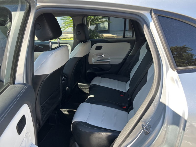 Mercedes-Benz GLA SUV usata a Latina (13)