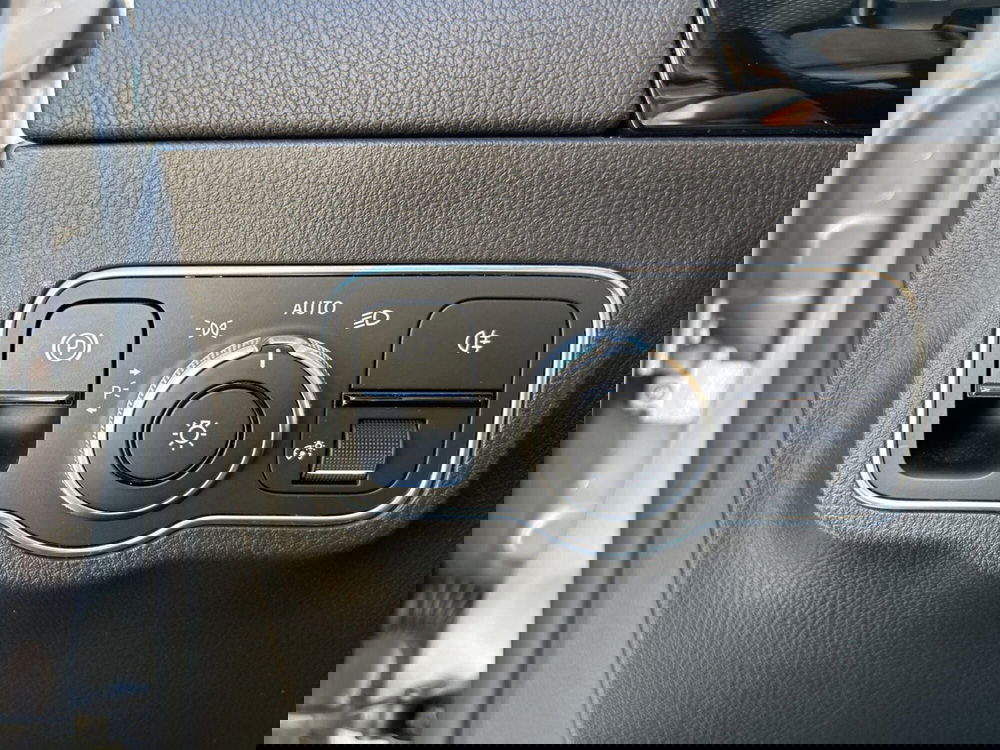 Mercedes-Benz GLA SUV usata a Latina (15)