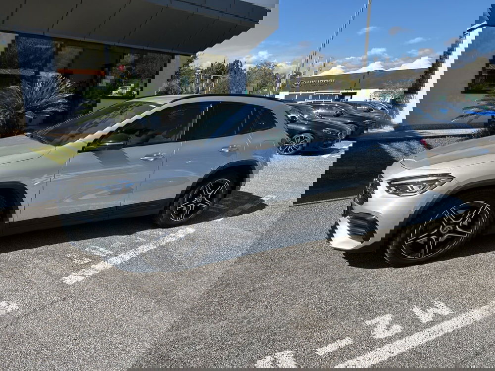 Mercedes-Benz GLA SUV usata a Latina (8)