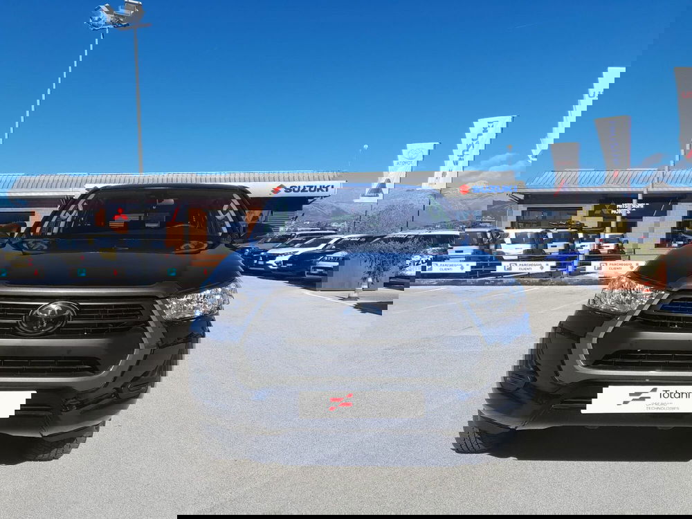 Toyota Hilux nuova a L'Aquila (20)