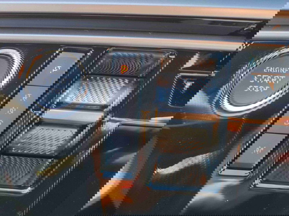 Peugeot 3008 nuova a Latina (4)