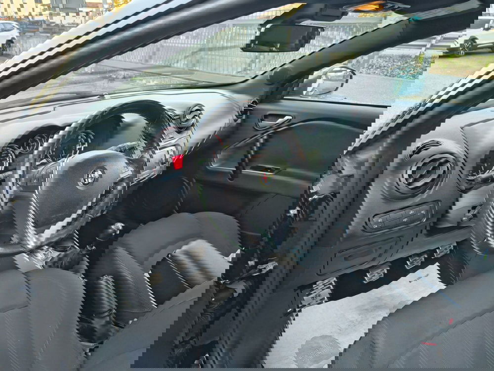 Alfa Romeo MiTo usata a Padova (10)