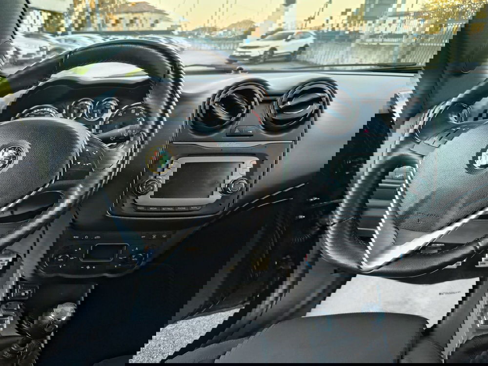 Alfa Romeo MiTo usata a Padova (11)