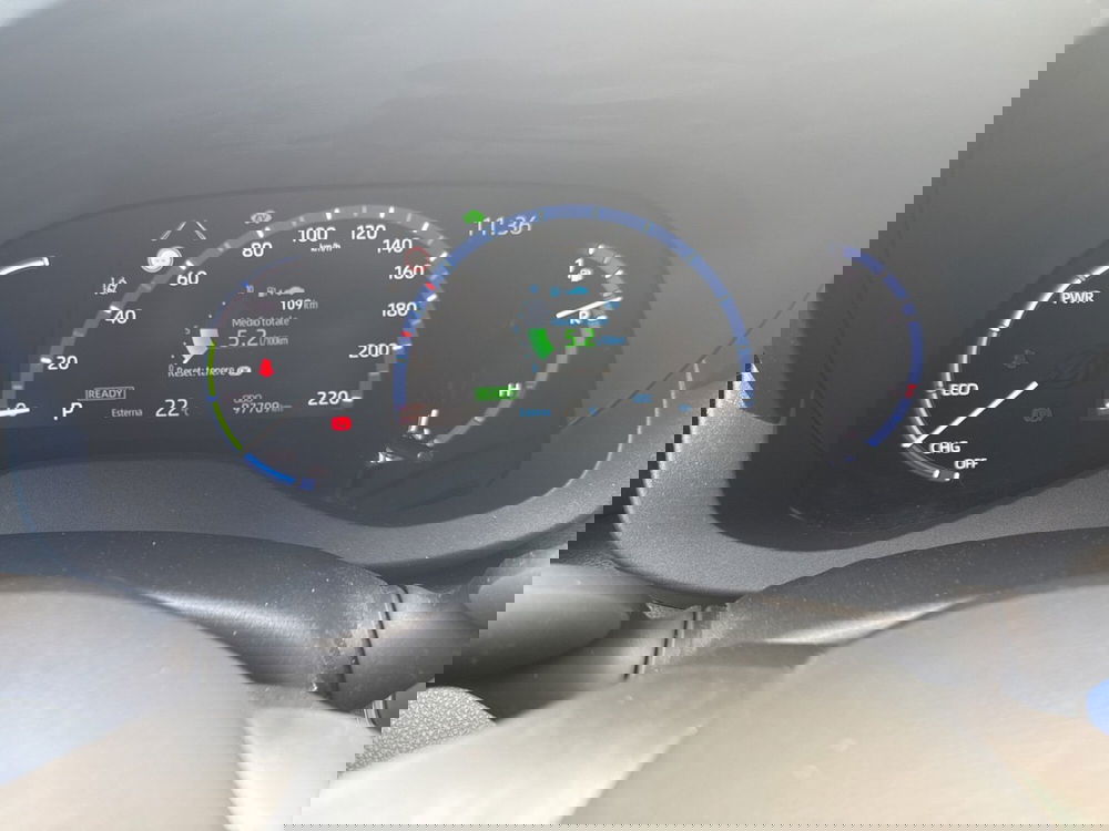 Toyota Yaris Cross usata a Reggio Calabria (14)