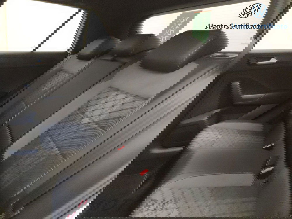 Volkswagen T-Roc usata a Varese (11)