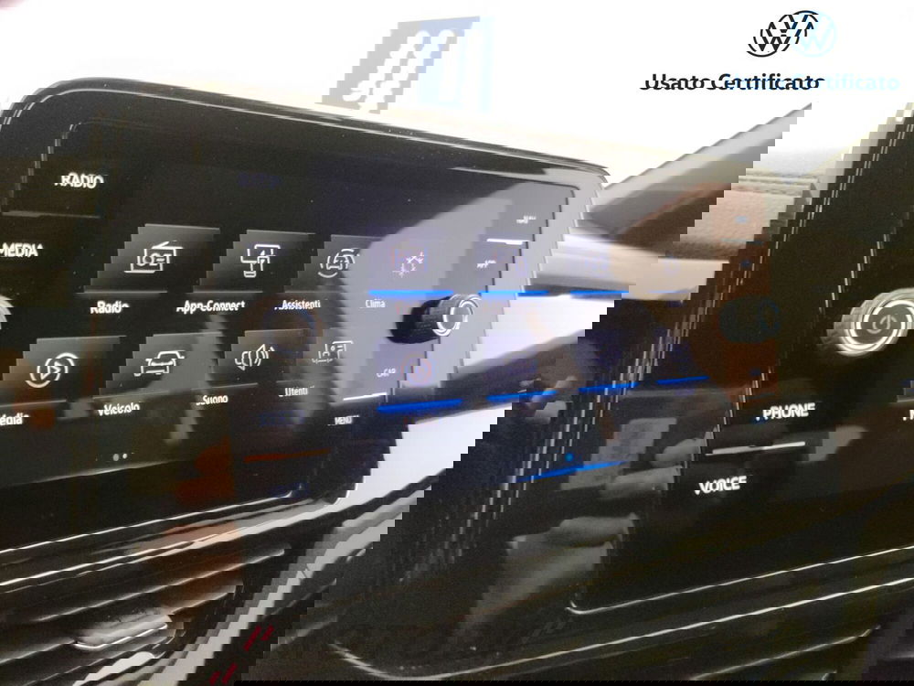 Volkswagen T-Roc usata a Varese (15)