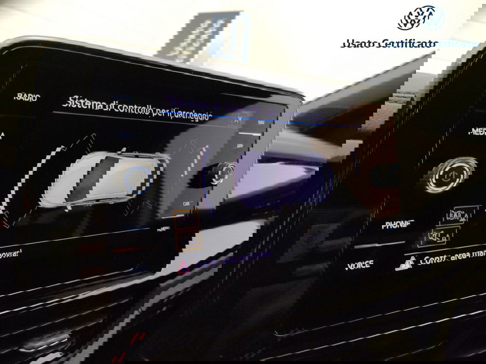 Volkswagen T-Roc usata a Varese (17)