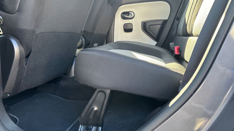 Renault Twingo usata a Padova (18)