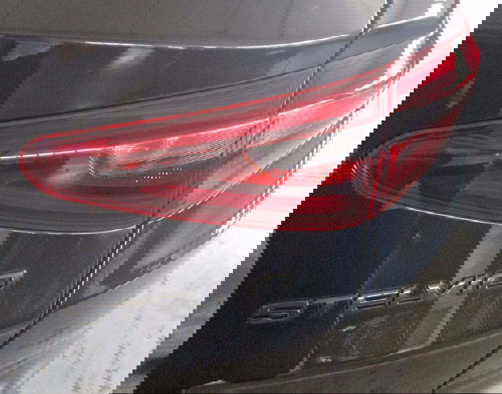 Alfa Romeo Stelvio usata a Terni (18)