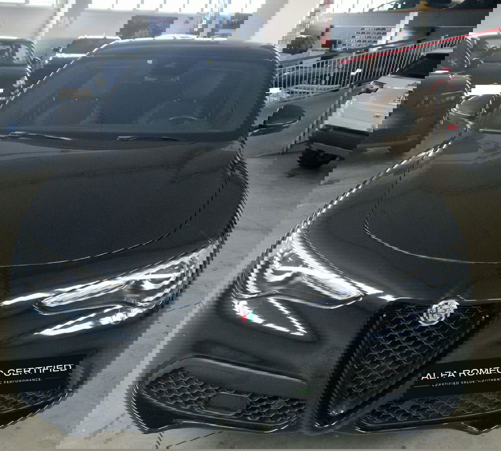 Alfa Romeo Stelvio usata a Terni (2)
