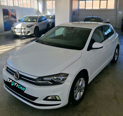 Volkswagen Polo 1.6 TDI 95 CV DSG 5p Comfortline BlueMotion Tech. del 2019 usata a Orvieto