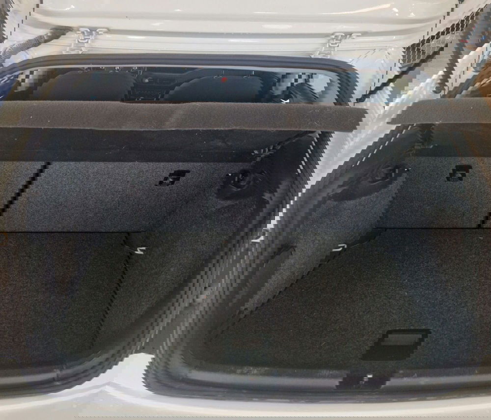 Volkswagen Polo usata a Terni (10)