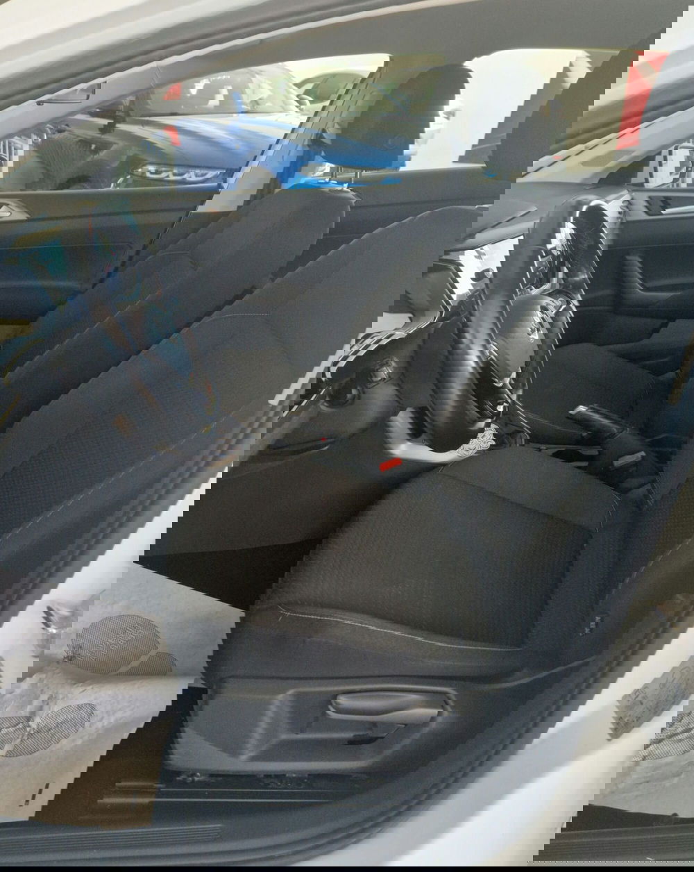 Volkswagen Polo usata a Terni (7)