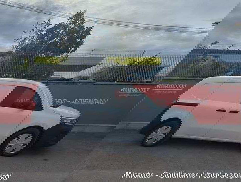 Nissan Townstar nuova a Roma